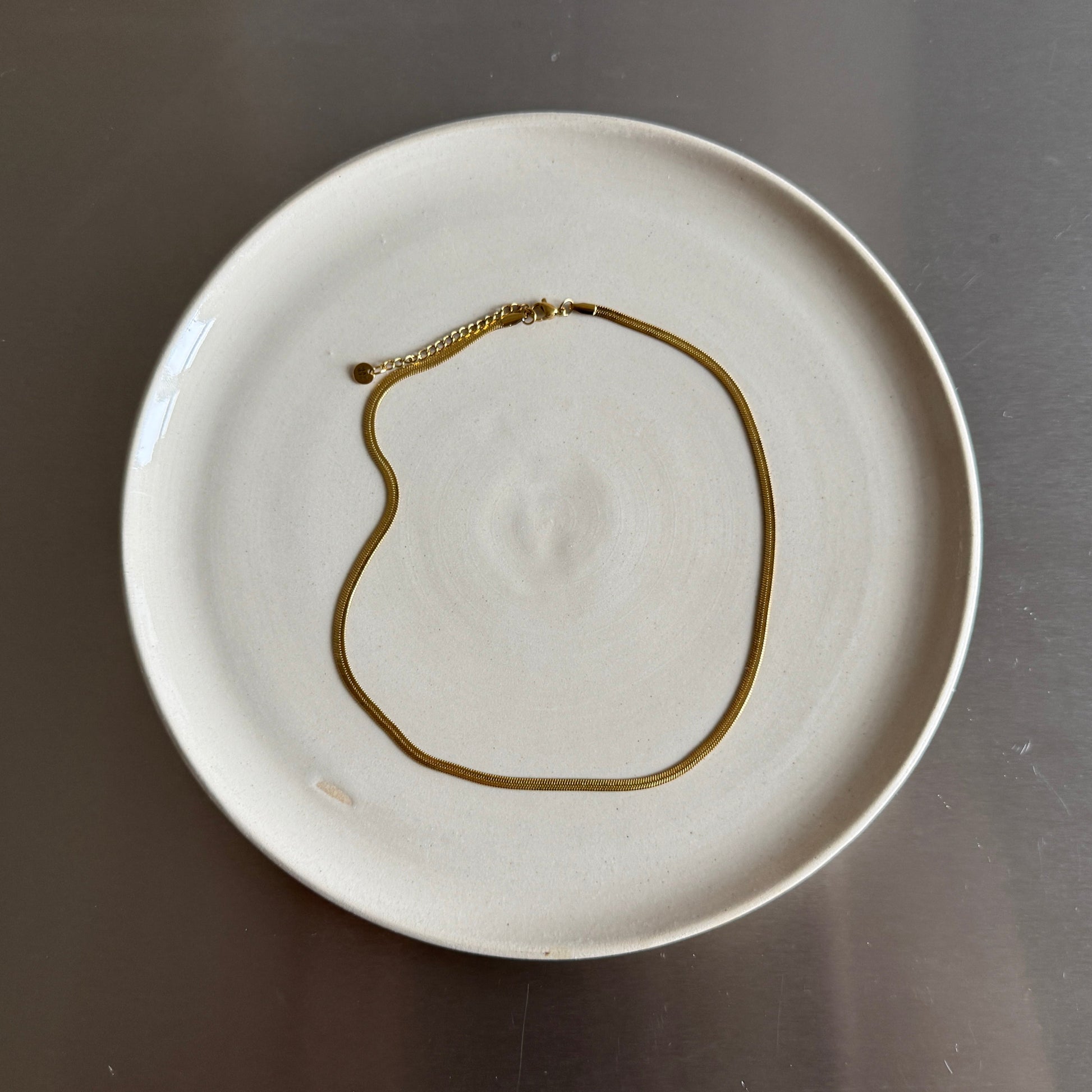 Snake Necklace light / gold