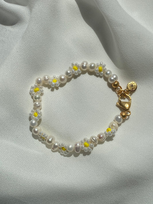 Daisy Bracelet